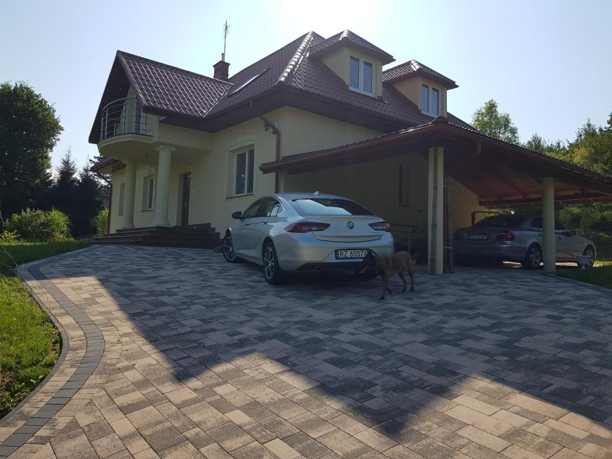 Home On The Hill Rzeszow Bagian luar foto